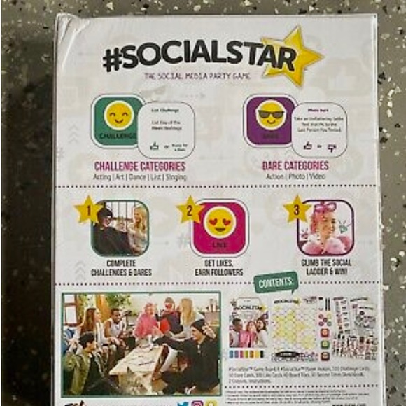 Party game - Picture 2 of 7